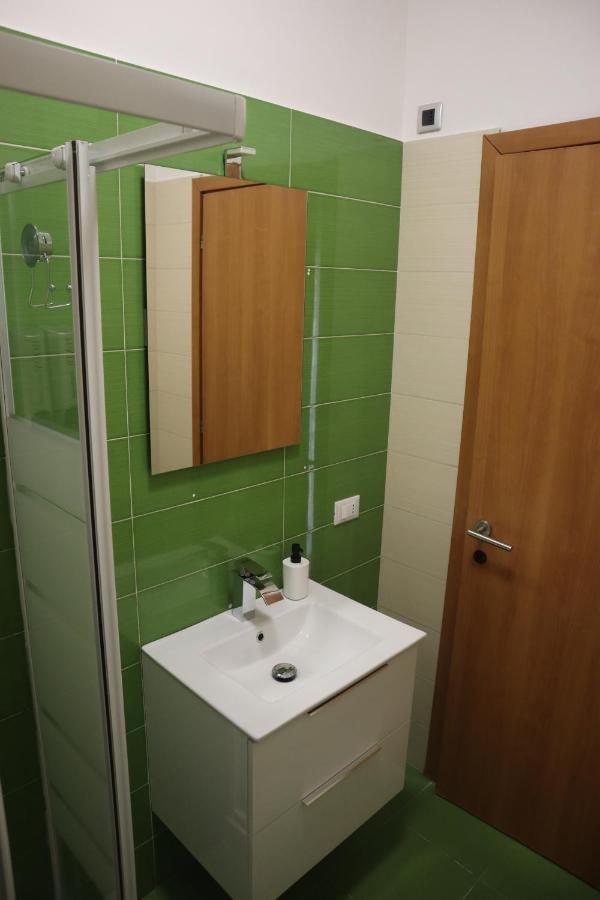 Lavinia House Appartement Ostia Buitenkant foto