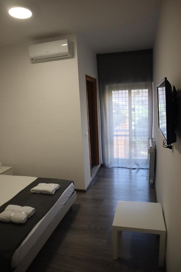 Lavinia House Appartement Ostia Buitenkant foto